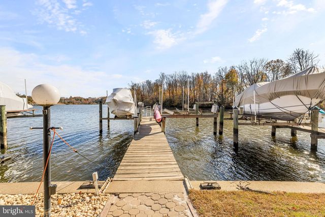 10 NEPTUNE DR, Joppa, MD 21085