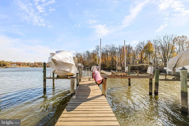 10 NEPTUNE DR, Joppa, MD 21085