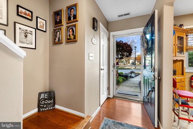 10 NEPTUNE DR, Joppa, MD 21085