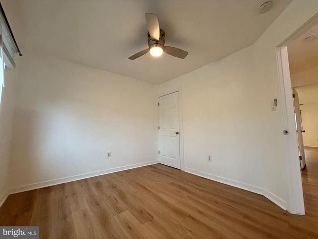 828 CHANTICLEER DR, Cherry Hill, NJ 08003