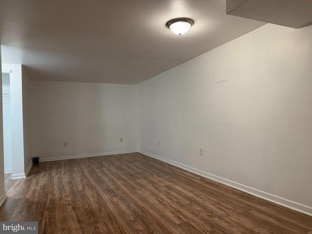 828 CHANTICLEER DR, Cherry Hill, NJ 08003