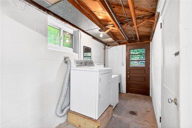3975 Green Valley Drive, Hampton, PA 15116