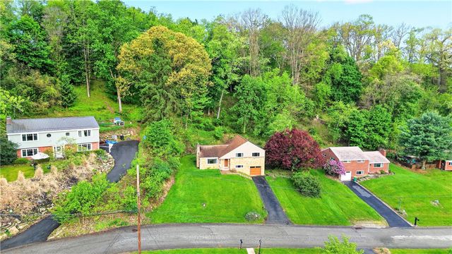 3975 Green Valley Drive, Hampton, PA 15116