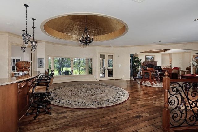 19 Hepplewhite Way, The Woodlands, TX 77382