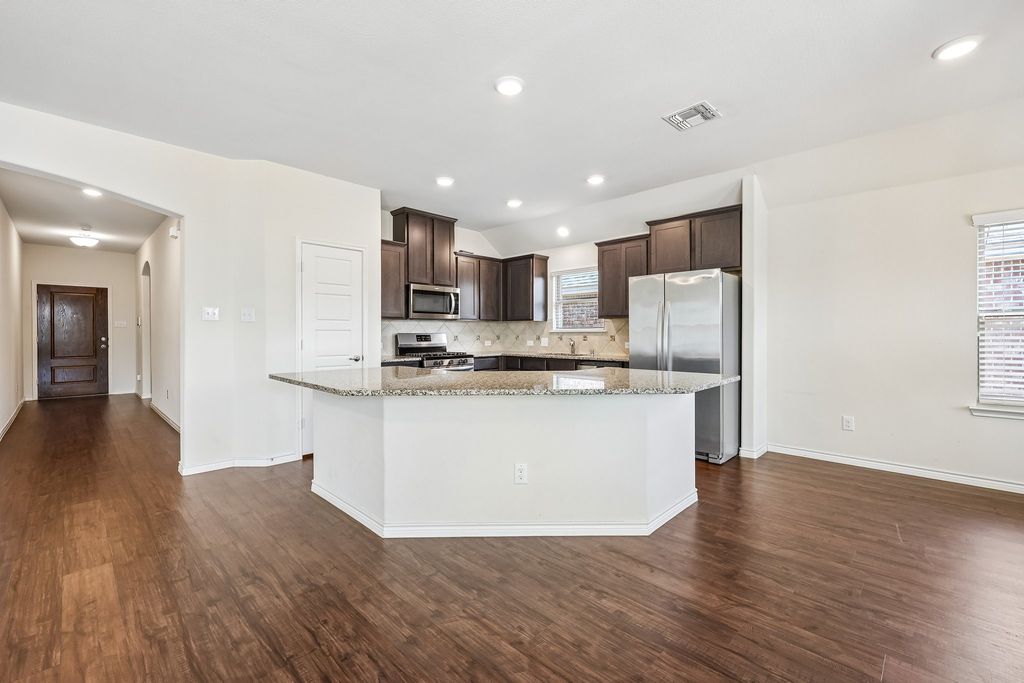 3204 Brazos Drive, Little Elm, TX 75068 — photo 3