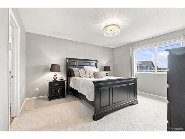 25647 E Maple Ave, Aurora, CO 80018