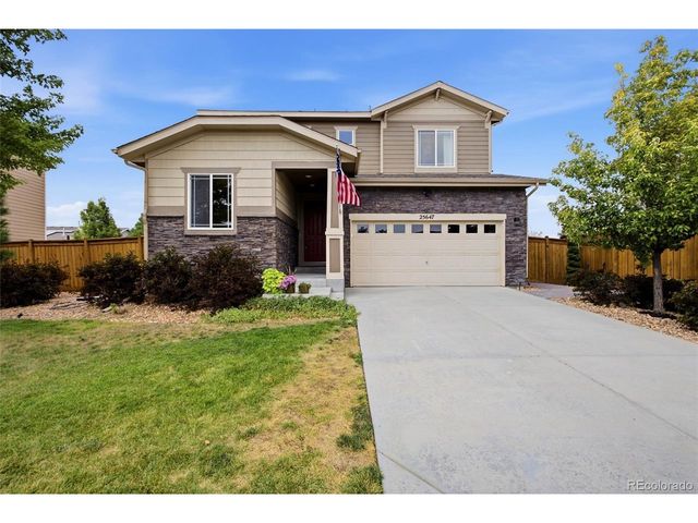 25647 E Maple Ave, Aurora, CO 80018