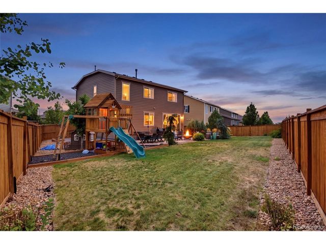 25647 E Maple Ave, Aurora, CO 80018