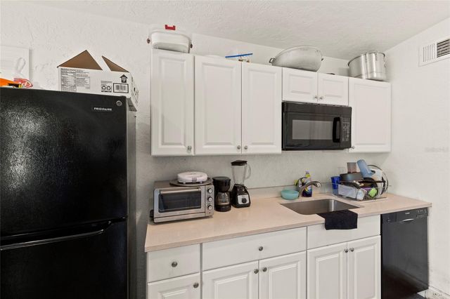 4821 ELFRIDA AVENUE, Sarasota, FL 34235