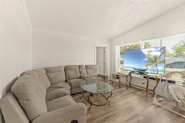 4821 ELFRIDA AVENUE, Sarasota, FL 34235