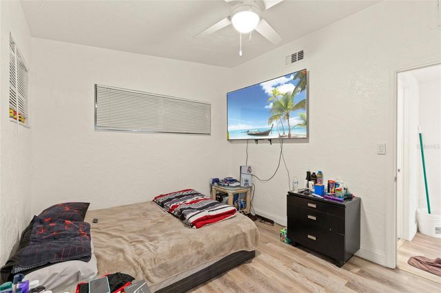 4821 ELFRIDA AVENUE, Sarasota, FL 34235