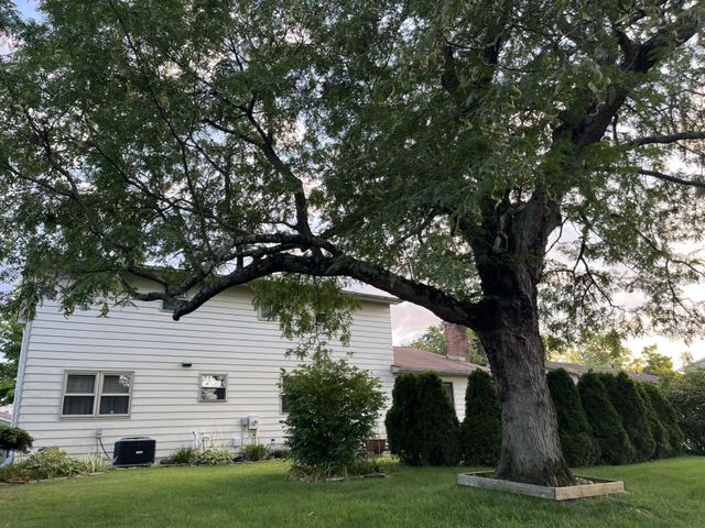 1960 Faymeadow Avenue, Columbus, OH 43229