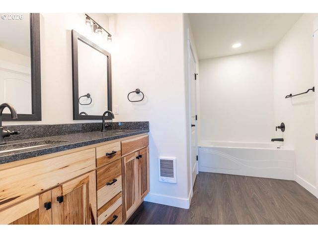 320 HERITAGE Ln, Union, OR 97883