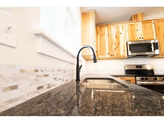 320 HERITAGE Ln, Union, OR 97883