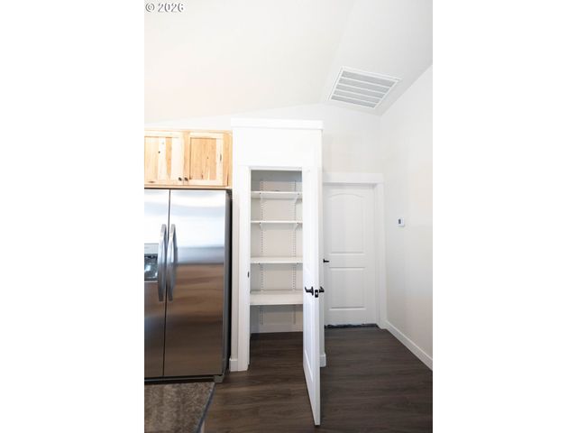 320 HERITAGE Ln, Union, OR 97883