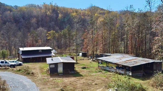 1693 Steve Brown Rd, Bean Station, TN 37708