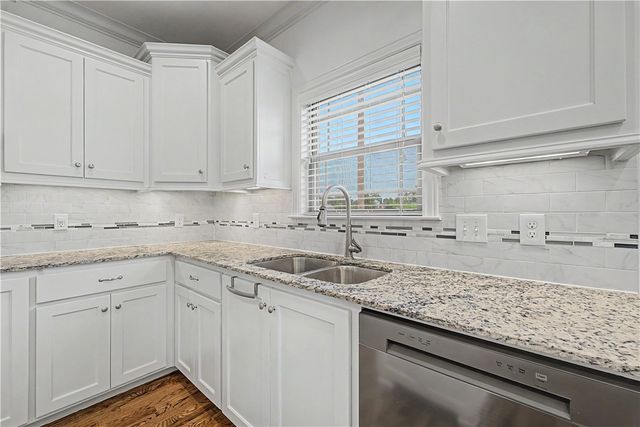 6209 S 56th Street, Rogers, AR 72758