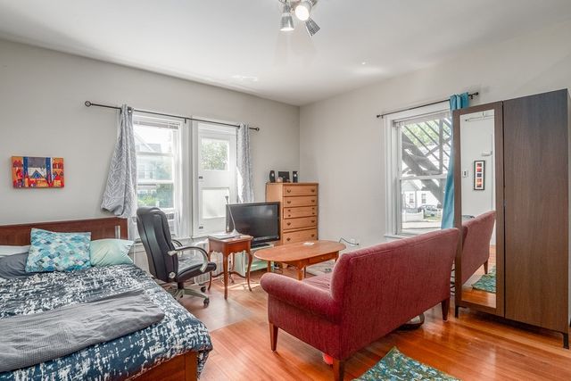 97 College Ave 1, Somerville, MA 02144