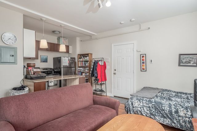 97 College Ave 1, Somerville, MA 02144