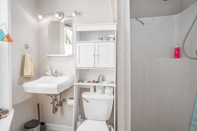 97 College Ave 1, Somerville, MA 02144