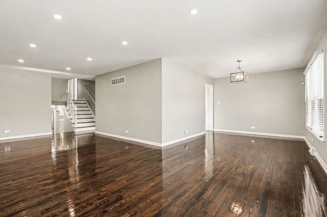 18103 Cherrywood Lane, Homewood, IL 60430