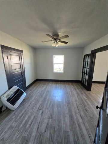 481 Avenue D, Lawn, TX 79530