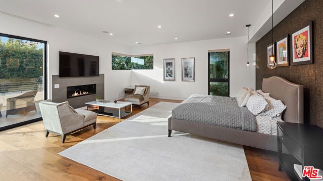 623 N EDINBURGH Avenue, Los Angeles, CA 90048