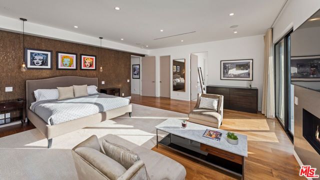 623 N EDINBURGH Avenue, Los Angeles, CA 90048