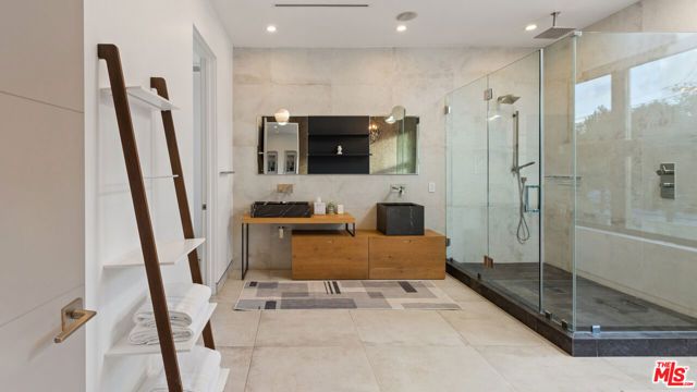 623 N EDINBURGH Avenue, Los Angeles, CA 90048