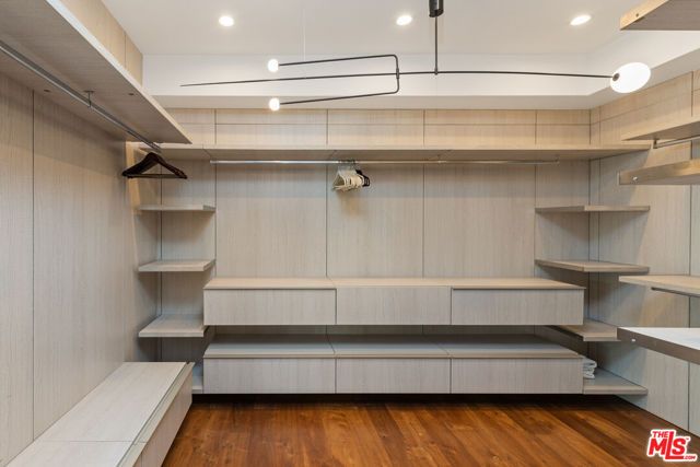 623 N EDINBURGH Avenue, Los Angeles, CA 90048