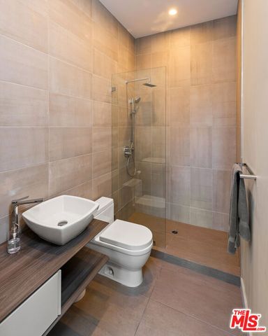 623 N EDINBURGH Avenue, Los Angeles, CA 90048