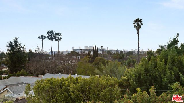 623 N EDINBURGH Avenue, Los Angeles, CA 90048