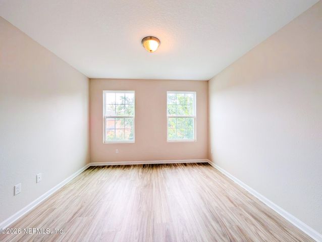 6861 LAKE MIST Lane, Jacksonville, FL 32210