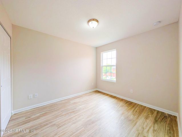6861 LAKE MIST Lane, Jacksonville, FL 32210