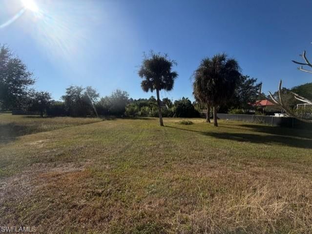 1242 Ermine ST E, Lehigh Acres, FL 33974