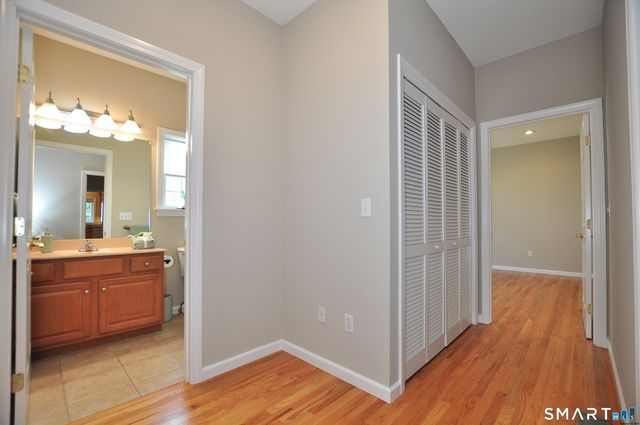 110 Turnberry Lane 110, Windsor, CT 06095