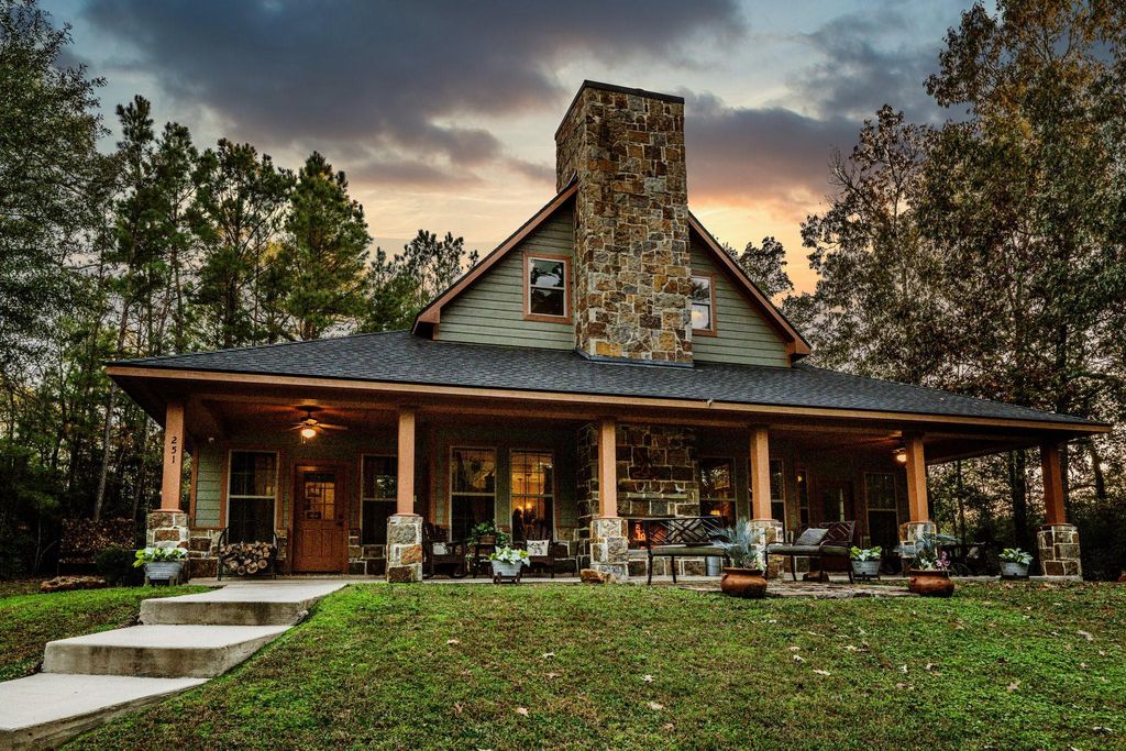 251 Deep Forest Drive, Trinity, TX 75862