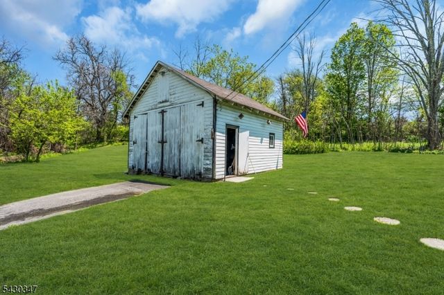 131 Vail Rd, Knowlton Twp., NJ 07832