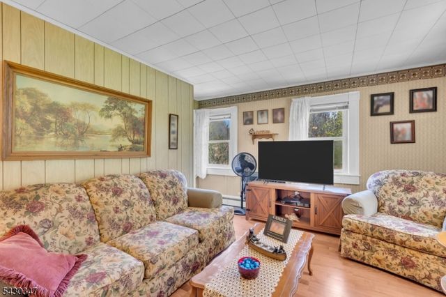 131 Vail Rd, Knowlton Twp., NJ 07832