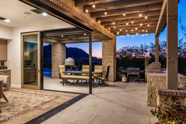 12122 E WHISPERING WIND Drive, Scottsdale, AZ 85255