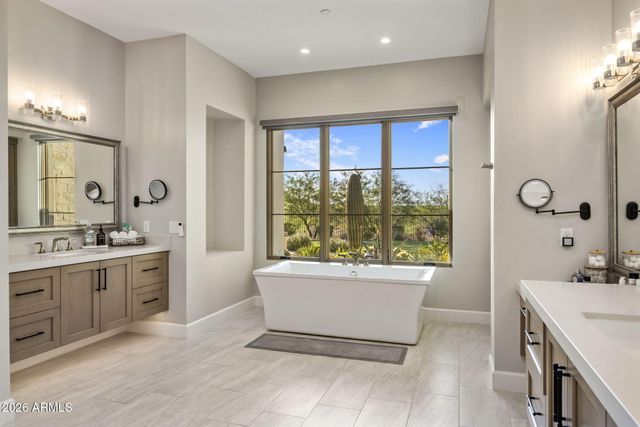 12122 E WHISPERING WIND Drive, Scottsdale, AZ 85255