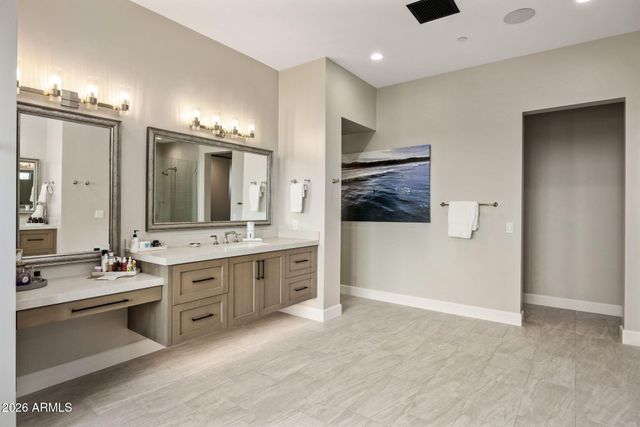 12122 E WHISPERING WIND Drive, Scottsdale, AZ 85255