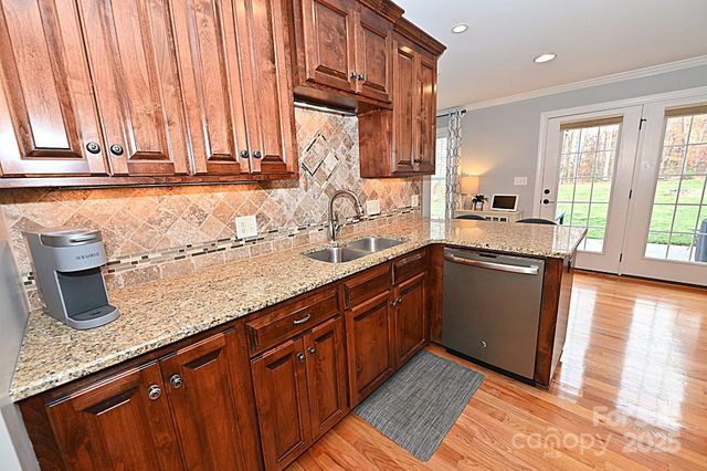 2124 Layton Lane, Newton, NC 28658