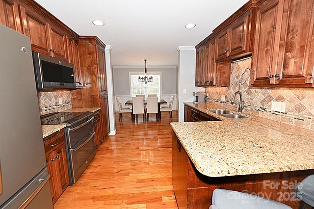 2124 Layton Lane, Newton, NC 28658