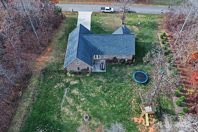 2124 Layton Lane, Newton, NC 28658