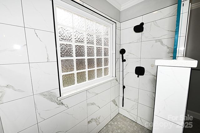 2124 Layton Lane, Newton, NC 28658