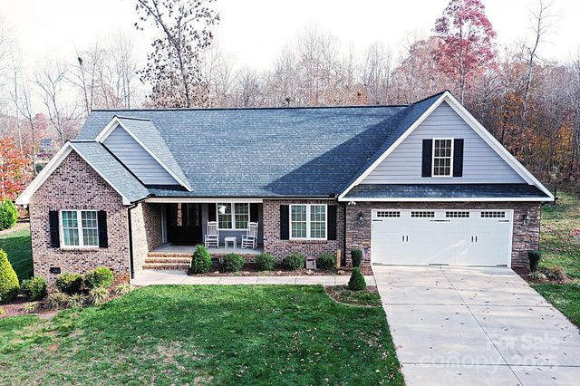 2124 Layton Lane, Newton, NC 28658