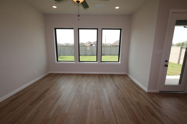 7110 Salt Dome Drive, League City, TX 77546