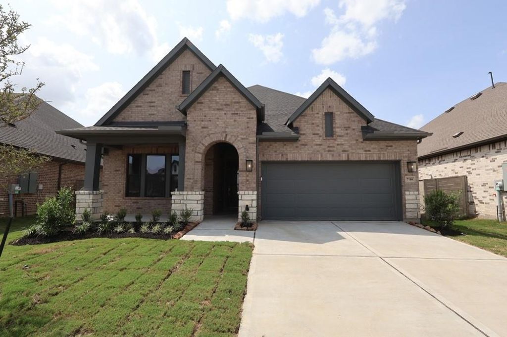 7110 Salt Dome Drive, League City, TX 77546