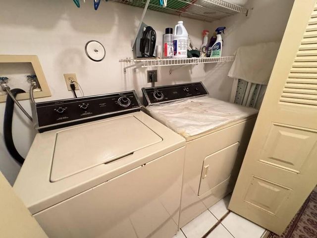 3397 JOG PARK Drive 4514, Greenacres, FL 33467
